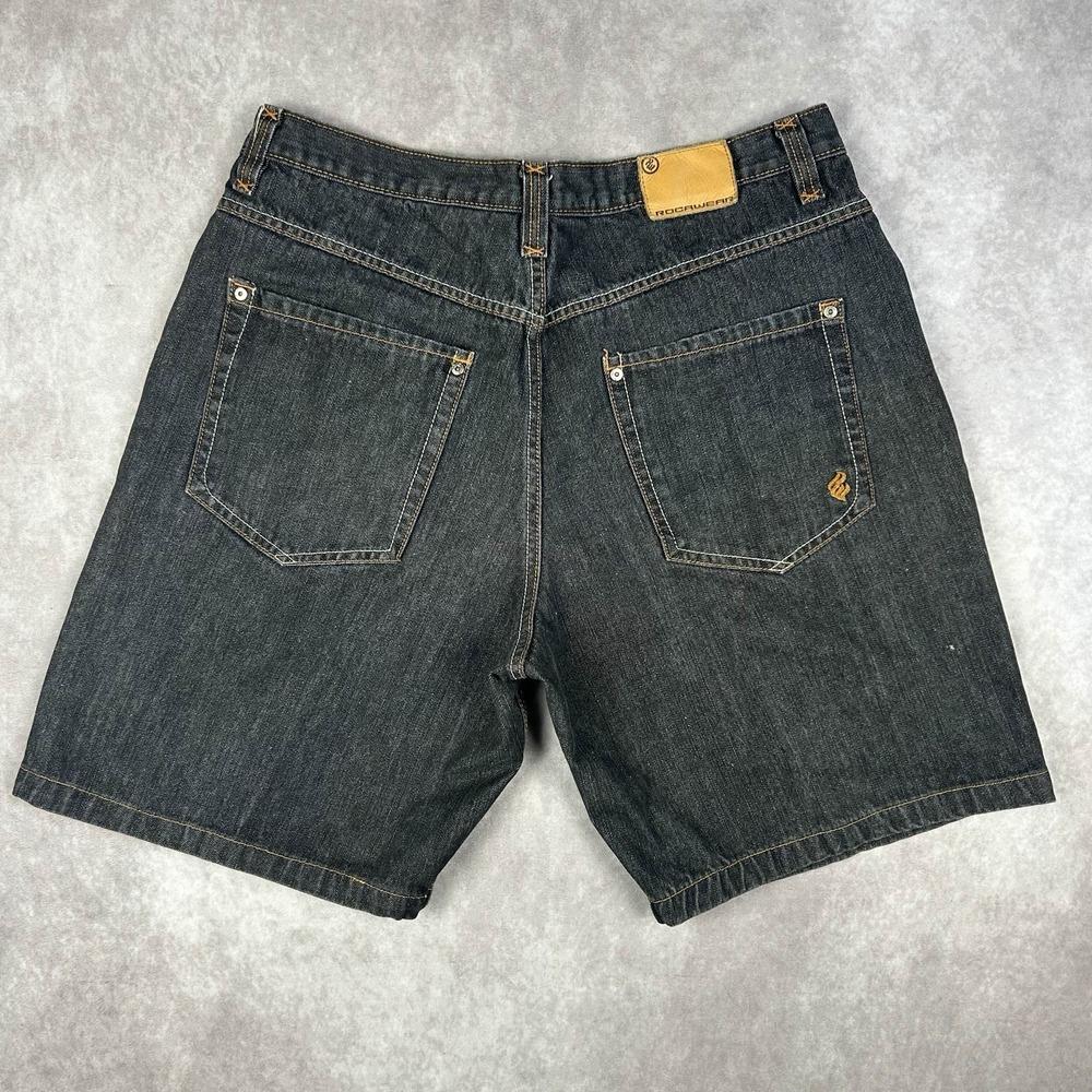 Vintage Rocawear Jean Shorts Mens Size 38 (36) Blue Baggy Denim Jorts Skater Y2K